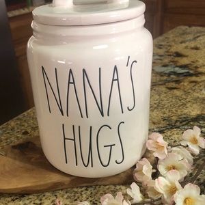 Rae Dunn Nana’s Hugs canister new condition